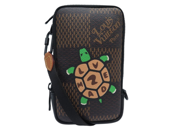 sac louis vuitton x nigo abloh double phone pouch