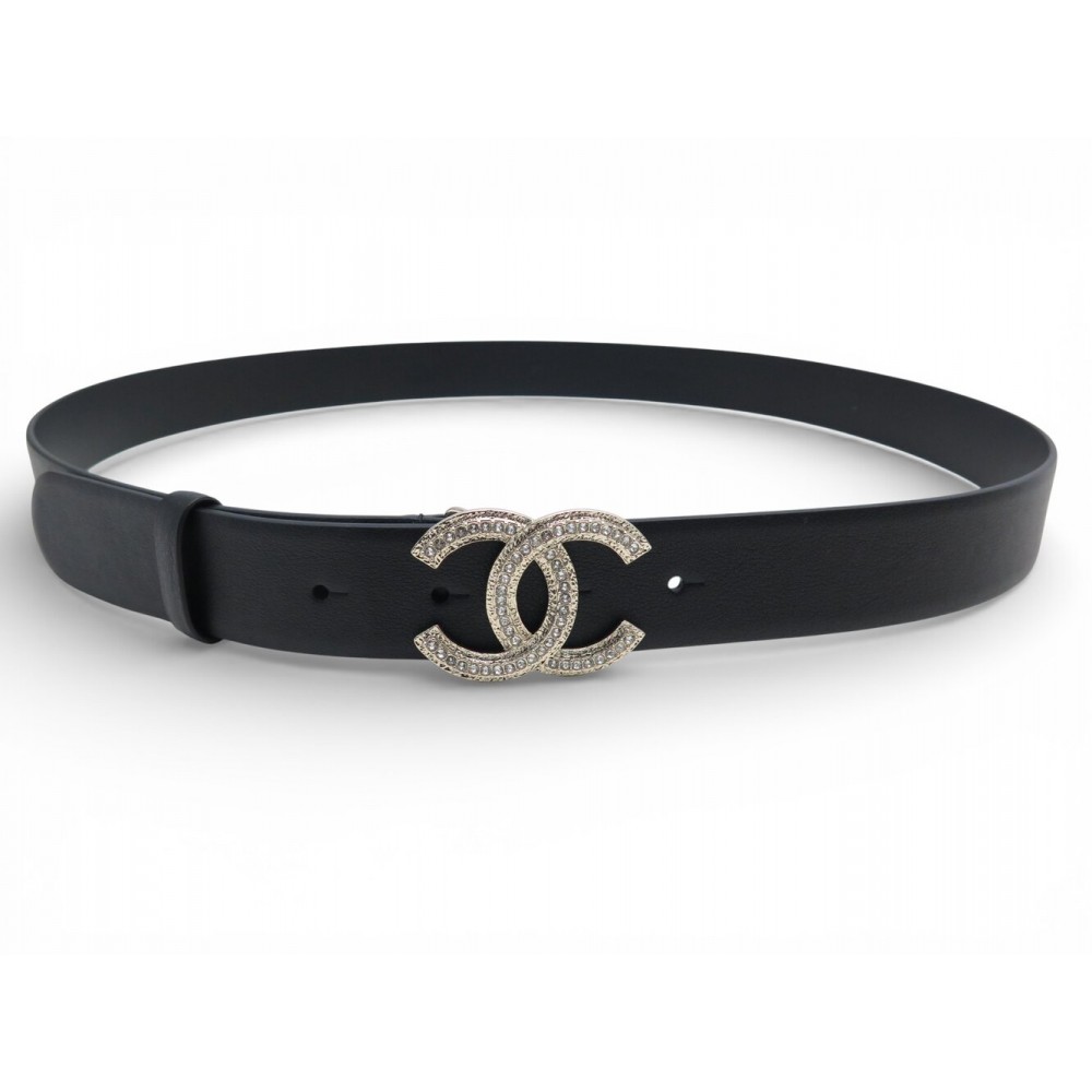 NEUF CEINTURE CHANEL BOUCLE LOGO CC STRASS T100 40 CUIR NOIR + BOITE BELT 990€