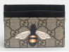 porte cartes gucci toile gg supreme abeille