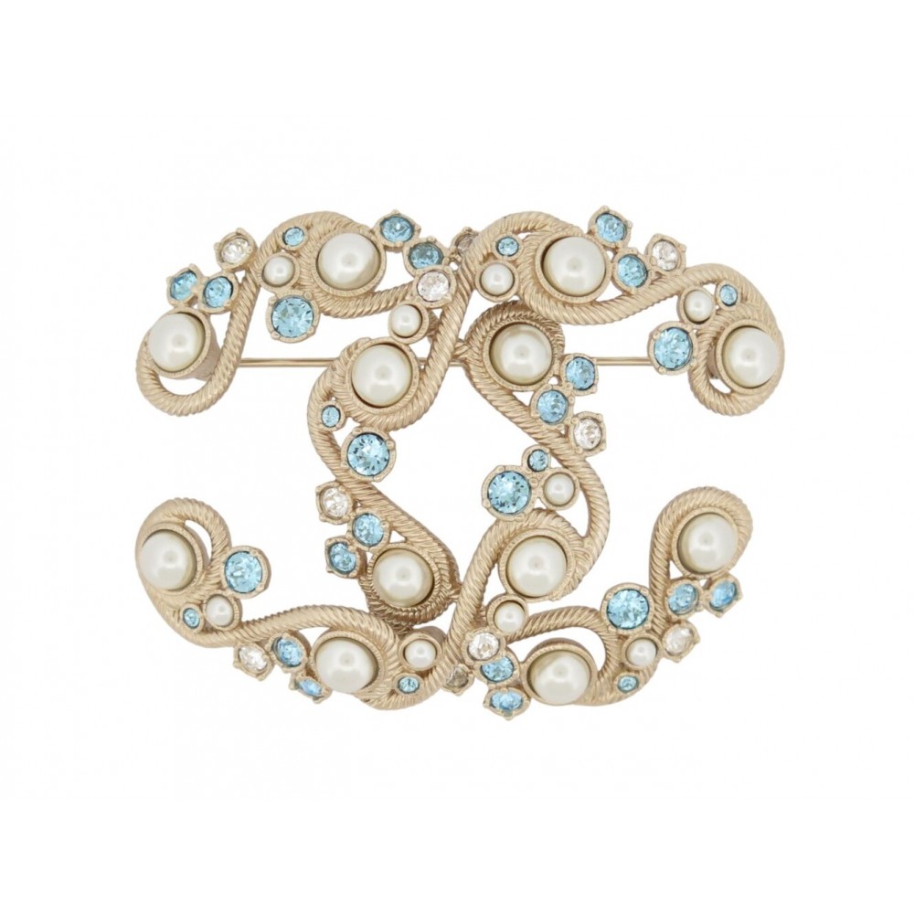 NEUF BROCHE CHANEL LOGO CC STRASS & PERLES EN METAL DORE NEW GOLDEN BROOCH 750€