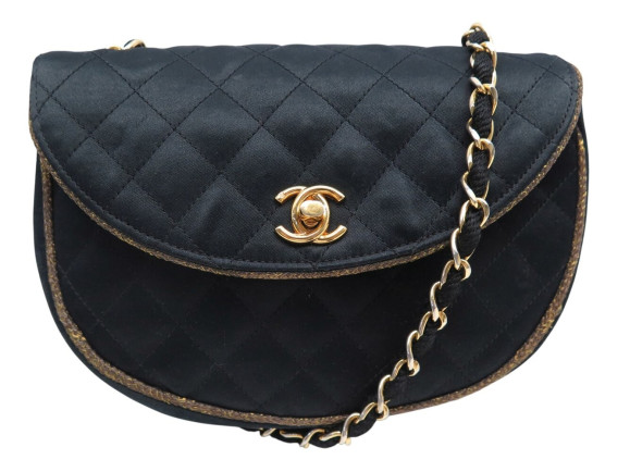 sac a main chanel demi lune 1980 en satin