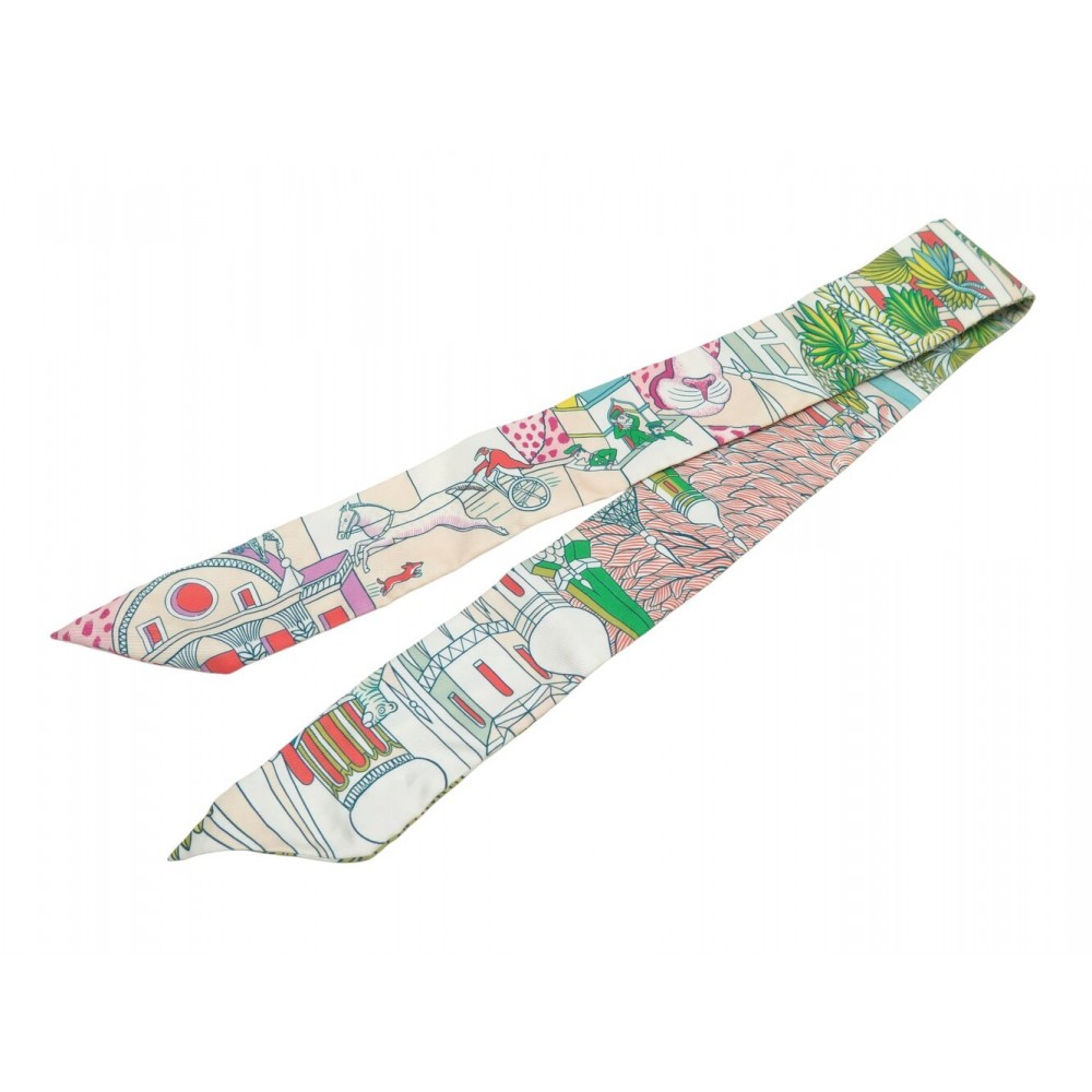 FOULARD HERMES TWILLY ANIMAPOLIS JAN BAJTLIK EN SOIE + BOITE SILK SCARF 215€