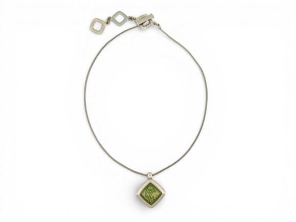  collier yves saint laurent pendentif losange