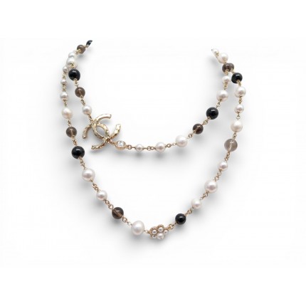 NEUF COLLIER CHANEL SAUTOIR PERLES NACRE & NOIRES LOGO CC PEARLS NECKLACE 1750€