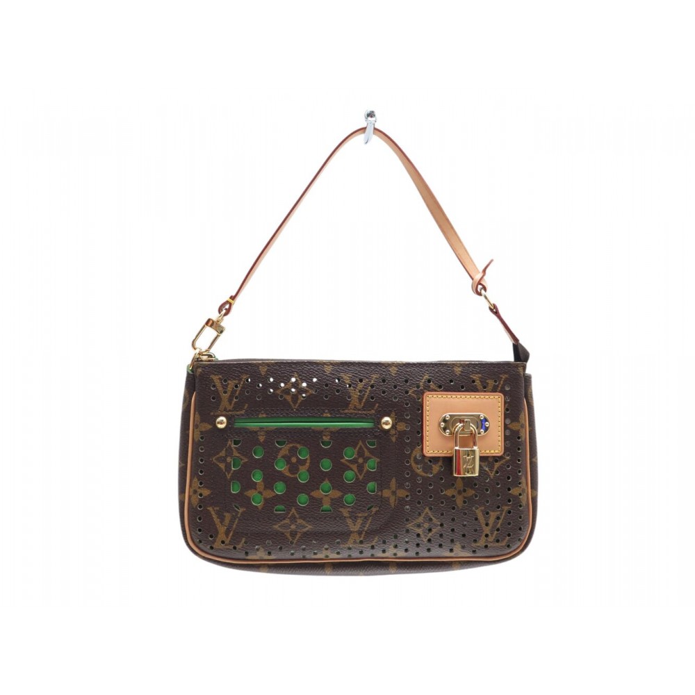 NEUF SAC A MAIN LOUIS VUITTON POCHETTE ACCESSOIRES TOILE MONOGRAM PERFOREE 1300€