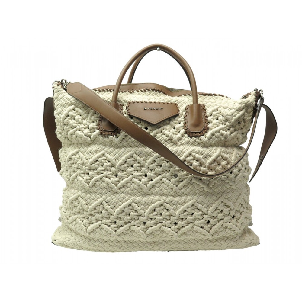 SAC A MAIN GIVENCHY ANTIGONA CROCHET ET CUIR BANDOULIERE HAND WEEKEND BAG 2000€