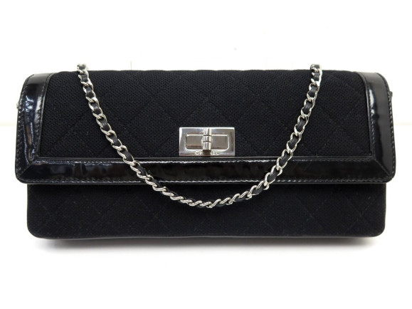 sac a main chanel east west baguette fermoir