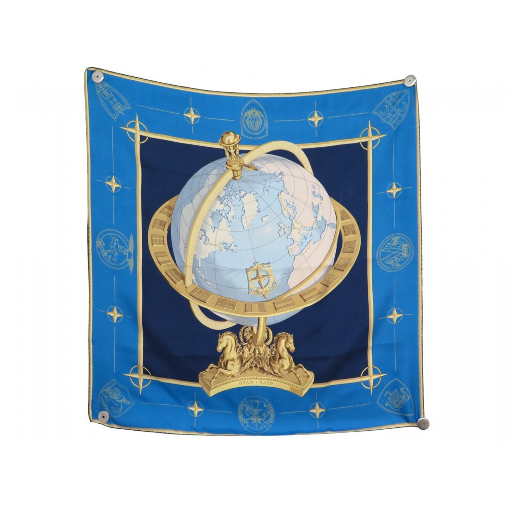 TRES RARE FOULARD HERMES OTAN NATO 1956 HUGO GRYGKAR CARRE LIMITE A 300 EX SCARF