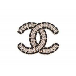 NEUF BROCHE CHANEL LOGO CC STRASS ET CUIR ENTRELACE METAL STEEL GOLD BROOCH NEW