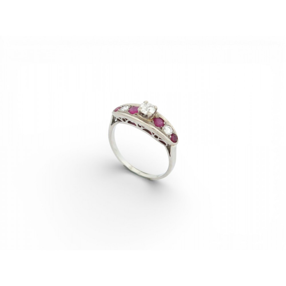 BAGUE ART DECO T54 SERTIE DE DIAMANTS 0.45CT & RUBIS 0.25CT EN OR BLANC 18K RING