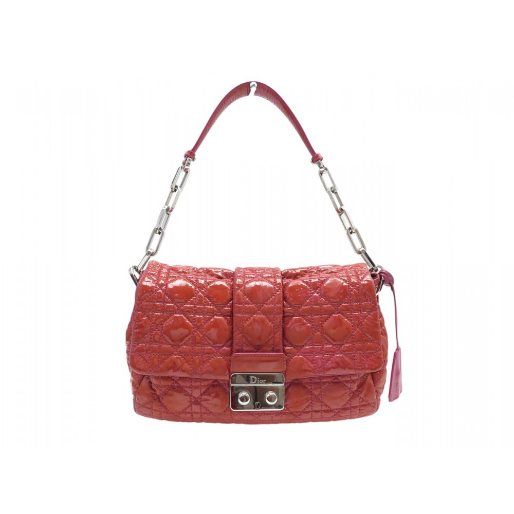 SAC A MAIN CHRISTIAN MISS DIOR M M9802 EN CUIR CANNAGE VERNIS ROUGE PURSE 3500€