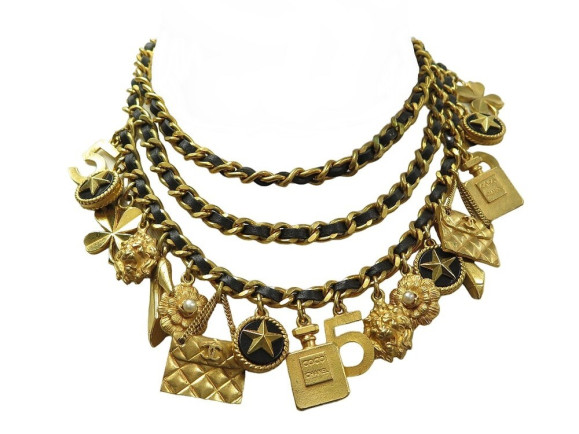 VINTAGE CEINTURE CHANEL COLLIER CHAINE MEDAILLON LUCKY CHARMS DORE BELT NECKLACE