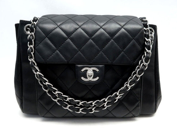 sac a main chanel grand a rabat timeless en cuir