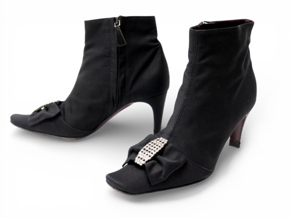 chaussures bottines chanel 37 noeud orne de strass