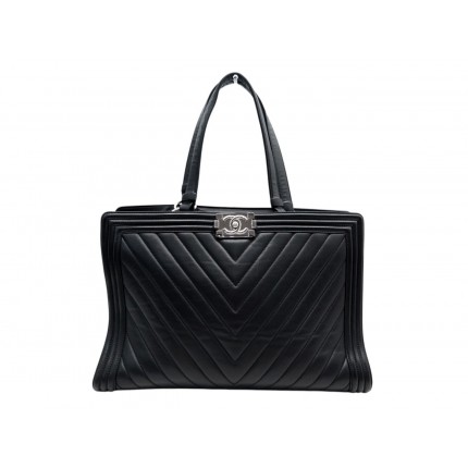 SAC A MAIN CHANEL CABAS BOY EN CUIR CHEVRON NOIR ATTRIBUTS ARGENT TOTE BAG 6500€