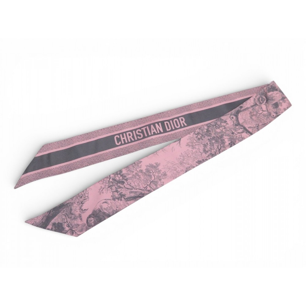 NEUF FOULARD CHRISTIAN DIOR MITZAH TOILE DE JOUY SAUVAGE TWILL DE SOIE ROSE 200€