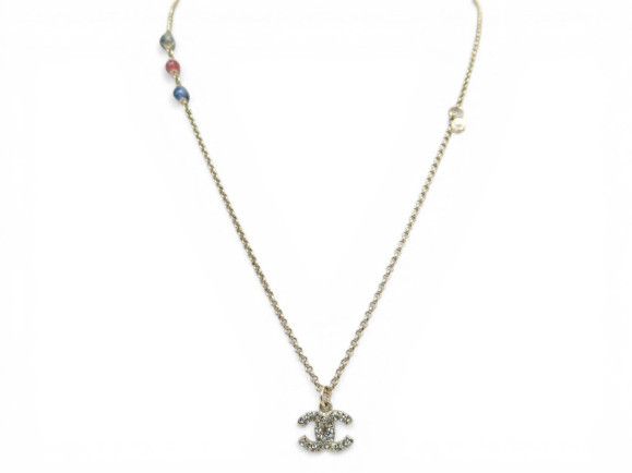  collier chanel logo cc strass perles multicolores