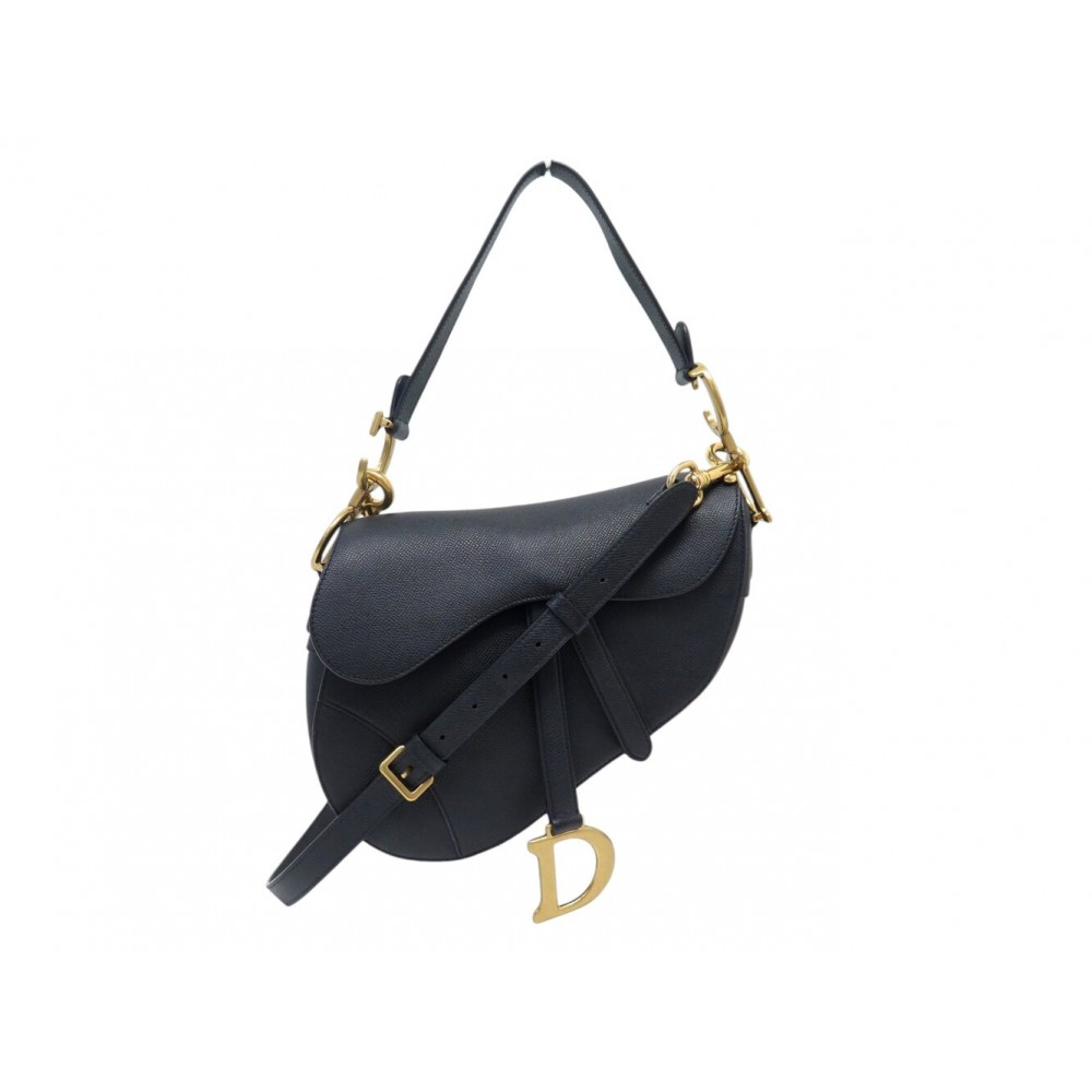 SAC A MAIN CHRISTIAN DIOR SADDLE A BANDOULIERE EN CUIR GRAINE NOIR PURSE 3900€