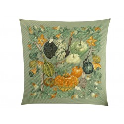FOULARD HERMES CITROUILLES & COLOQUINTES DAWALT CARRE 90 SOIE PLISSE SCARF 580€