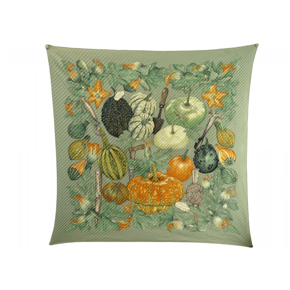 FOULARD HERMES CITROUILLES & COLOQUINTES DAWALT CARRE 90 SOIE PLISSE SCARF 580€