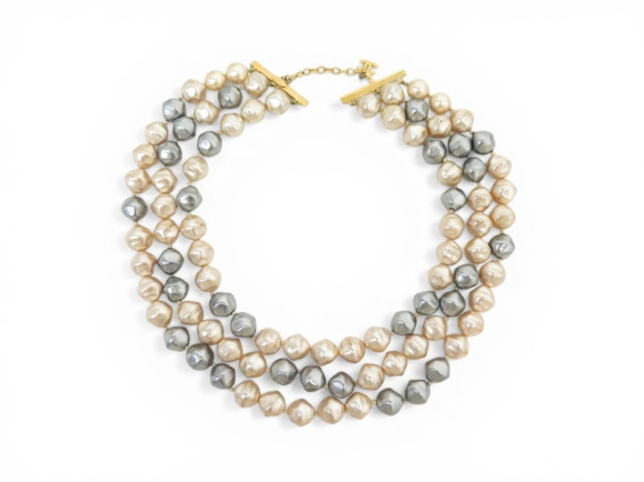  collier chanel 3 rangs de perles nacre