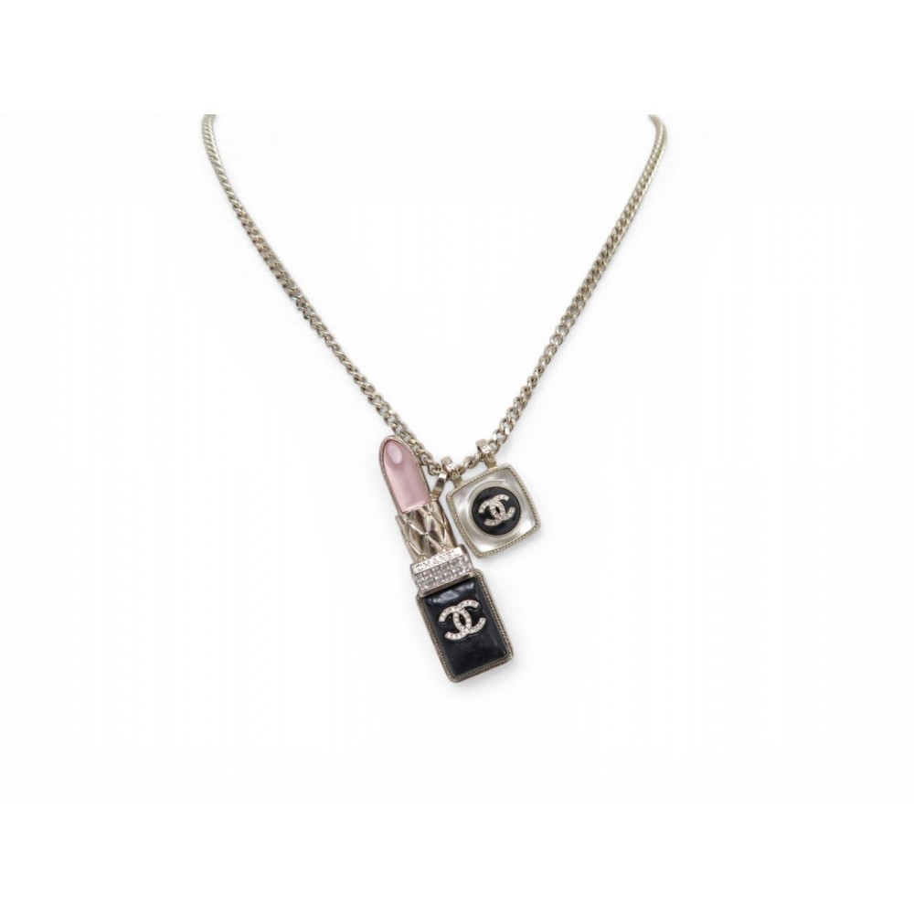 NEUF COLLIER CHANEL PENDENTIFS LOGO CC ROUGE A LEVRE AB7670 2022 NECKLACE 1210€