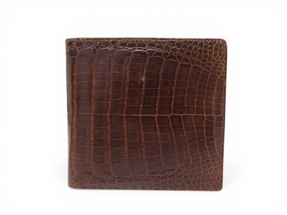 portefeuille lancel cuir de crocodile marron