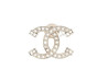  broche chanel logo cc strass 2023 metal argente