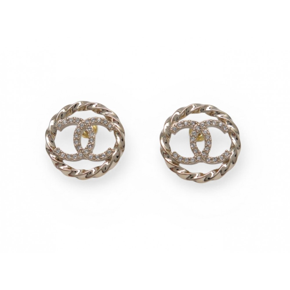 NEUF BOUCLES D OREILLES CHANEL LOGO CC STRASS ABA208 PUCES DORE EARRINGS
