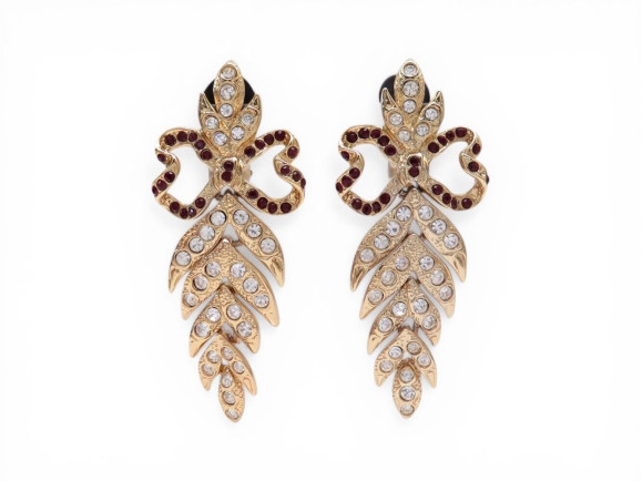   boucles d'oreilles yves saint laurent