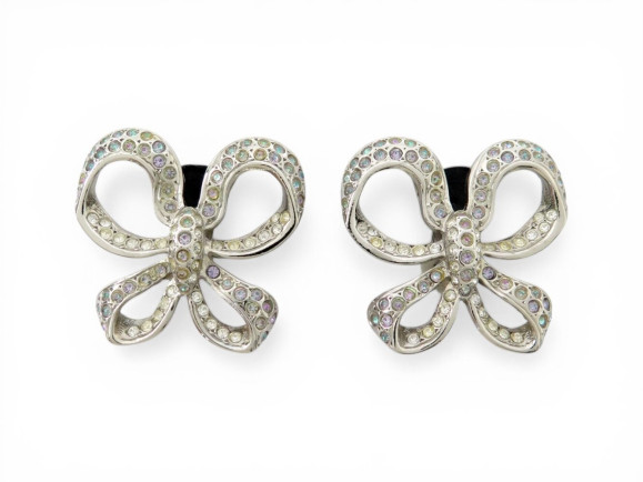   boucles d'oreilles yves saint laurent