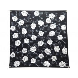 NEUF FOULARD CHANEL TWILL CAMELIA CARRE 90 EN SOIE NOIRE BLACK SILK SCARF 530€