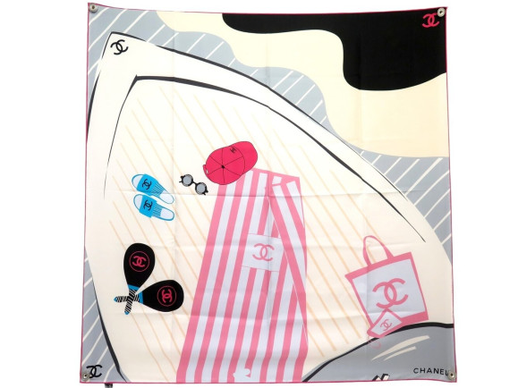foulard chanel raquettes de plage lunettes cc