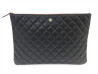  sac chanel pochette zippee classique cuir caviar
