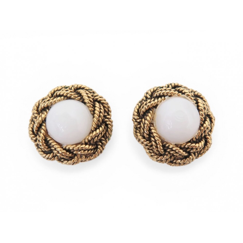 VINTAGE BOUCLES D'OREILLES CHANEL GRANDES PUCES RONDES PERLE METAL DORE EARRINGS