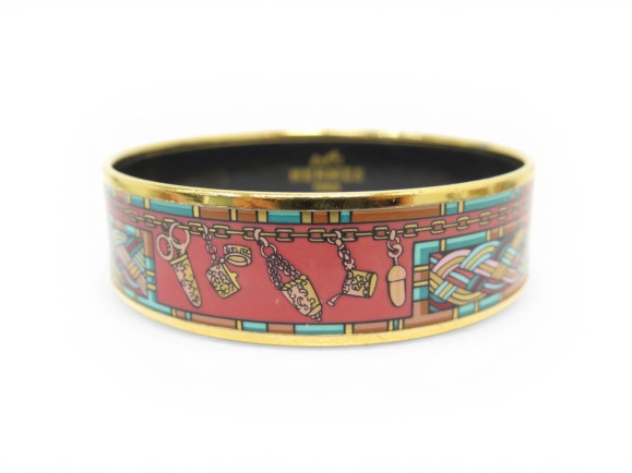 bracelet hermes petite main cathy latham en email