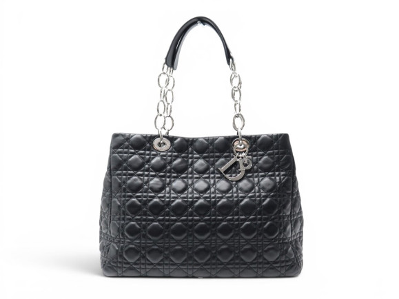  sac a main chirstian dior lady soft cuir cannage