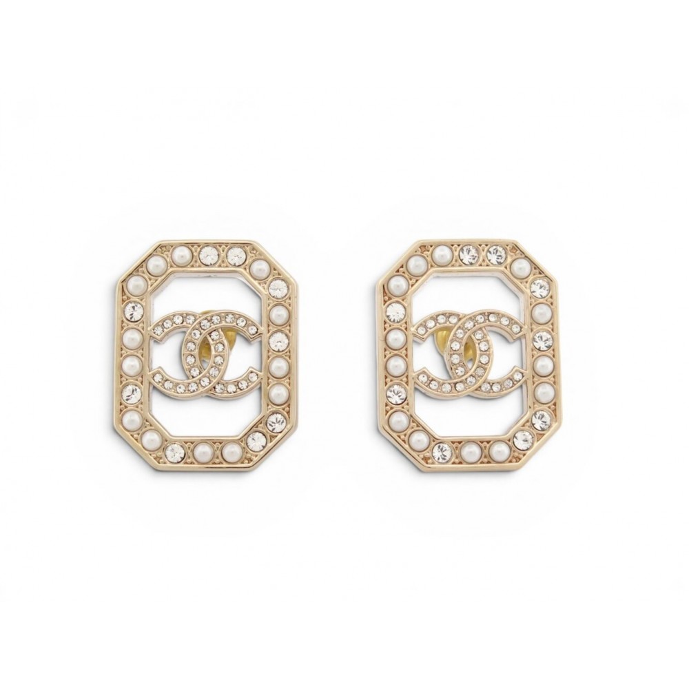 NEUF BOUCLES D'OREILLES CHANEL LOGO CC PERLES & STRASS ABB769 DORE EARRINGS 700€