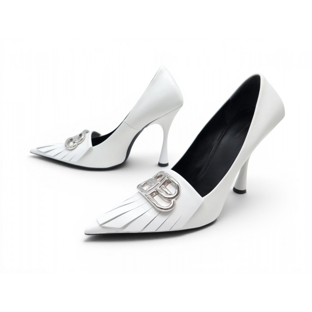 CHAUSSURES BALENCIAGA ESCARPINS KNIFE BB FRANGE 591029 39 CUIR BLANC SHOES 915€