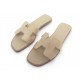 NEUF CHAUSSURES HERMES SANDALES ORAN H202230Z 40 MULES EN CUIR BEIGE SHOES 635€