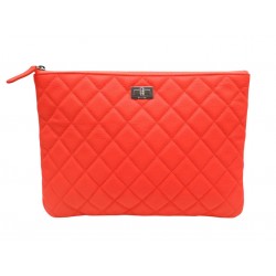 NEUF POCHETTE ETUI IPAD TABLETTE CHANEL 2.55 O CASE CUIR MATELASSE ORANGE 1600€