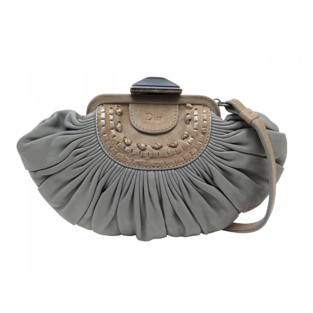 SAC A MAIN CHRISTIAN DIOR POCHETTE EN CUIR PLISSE GRIS LEATHER POUCH BAG 1500€
