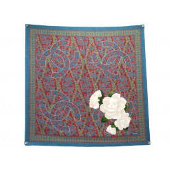 VINTAGE FOULARD CHANEL LOGO CC CAMELIA CARRE 90 EN SOIE BLEUE SILK SCARF 630€