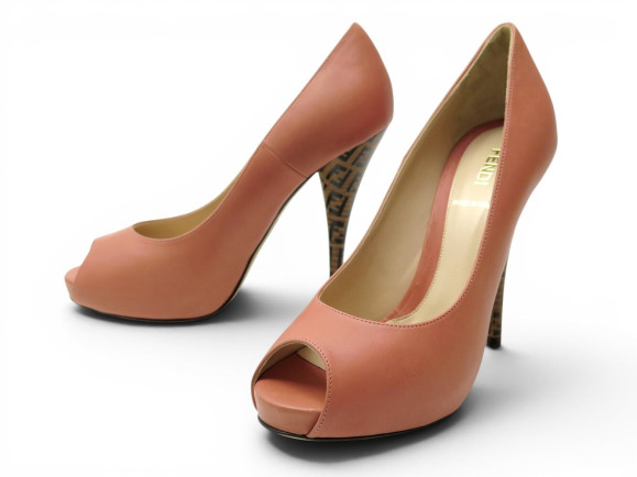  chaussures fendi escarpins talons ff zuccha 37.5