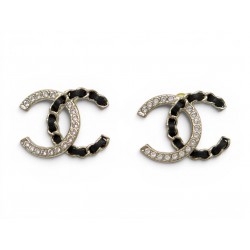 NEUF BOUCLES D'OREILLES CHANEL LOGO CC CHAINE ENTRELASSEE & STRASS EARRINGS 850€