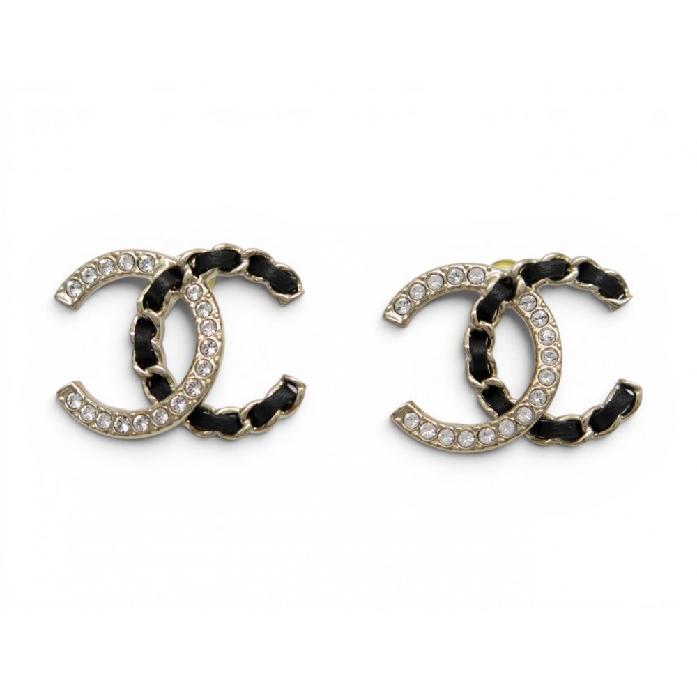 NEUF BOUCLES D'OREILLES CHANEL LOGO CC CHAINE ENTRELASSEE & STRASS EARRINGS 850€