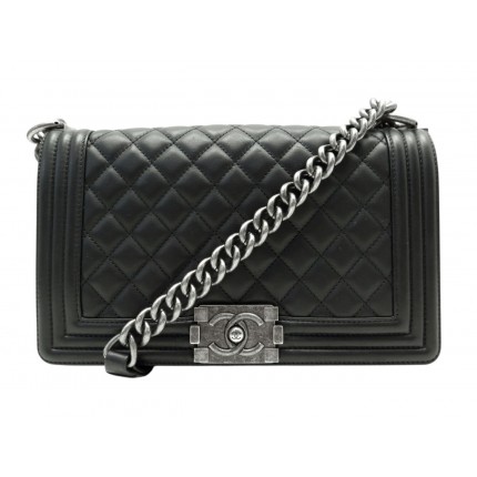 SAC A MAIN CHANEL BOY MEDIUM A67086 EN CUIR MATELASSE BANDOULIERE HAND BAG 6900€