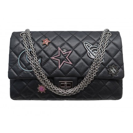NEUF SAC A MAIN CHANEL GRAND 2.55 SPACE CHARMS CUIR MATELASSE BANDOULIERE 11300€