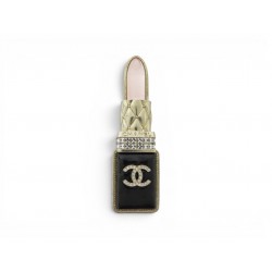 NEUF BROCHE CHANEL ROUGE A LEVRES AB7677 LOGO CC STRASS LIPSTICK BROOCH 850€