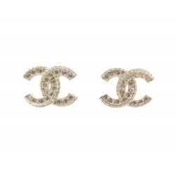 NEUF BOUCLES D'OREILLES CHANEL LOGO CC & STRASS A86504 METAL DORE EARRINGS 550€